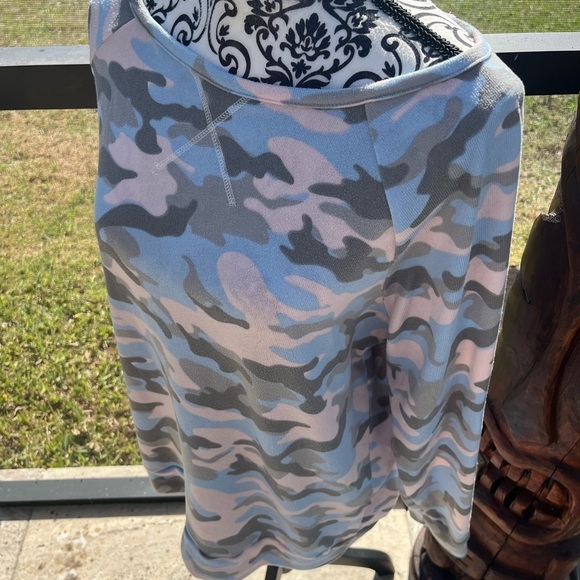 SIENNA WHISPER HACCI TOP - Picture 8 of 8